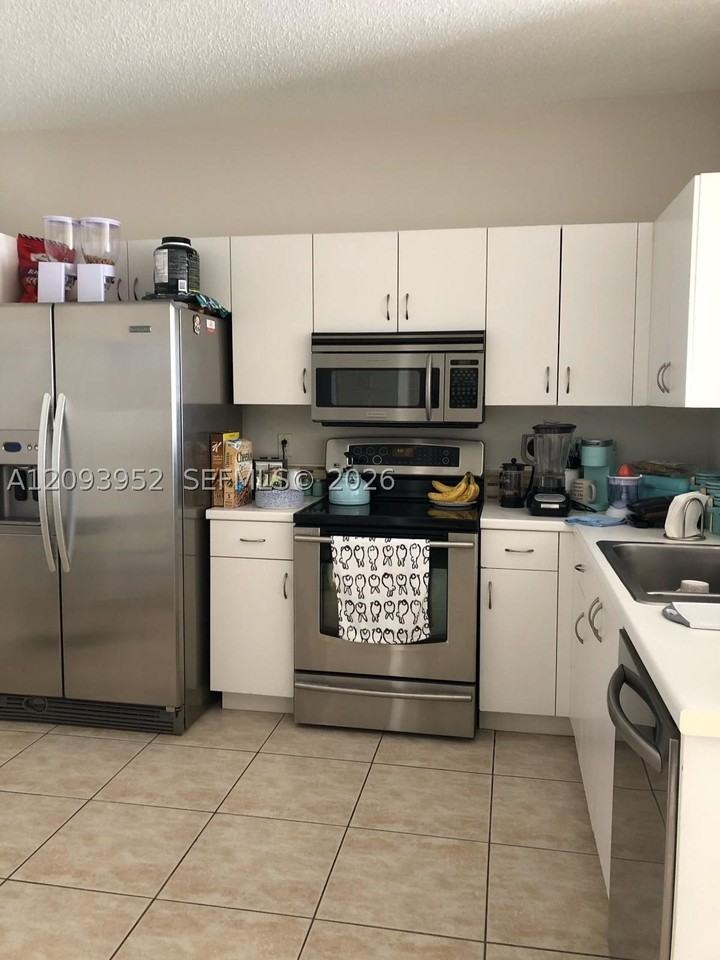 3684 San Simeon Cir - Photo 5 of 11