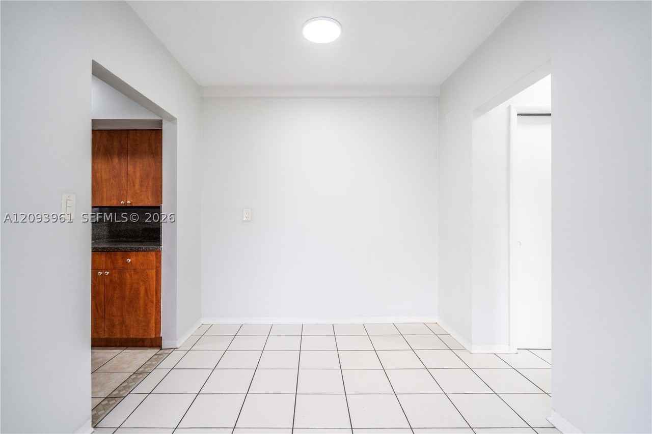 7315 Harding Ave #10 - Photo 6 of 16