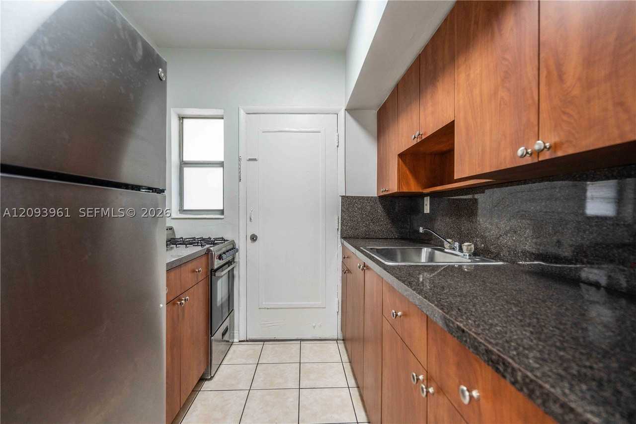 7315 Harding Ave #10 - Photo 7 of 16