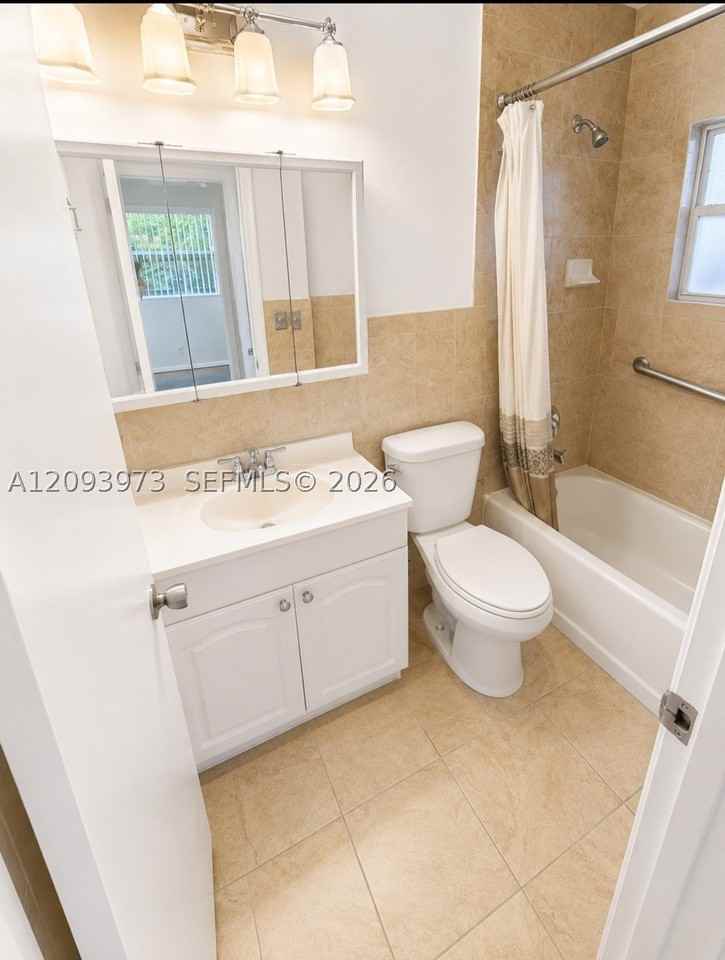 539 Sabal Palm Dr - Photo 7 of 13