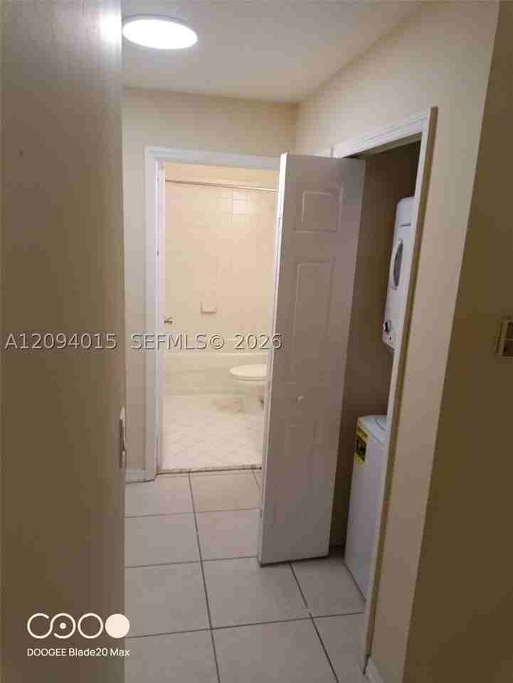2920 Se 12th Rd #206-30 - Photo 4 of 14