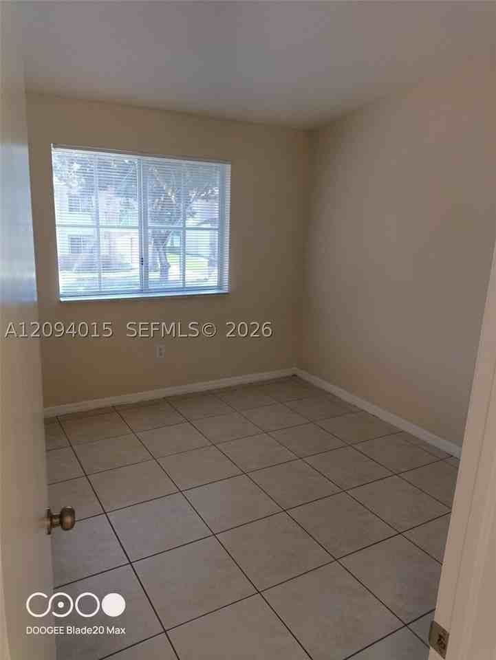 2920 Se 12th Rd #206-30 - Photo 6 of 14