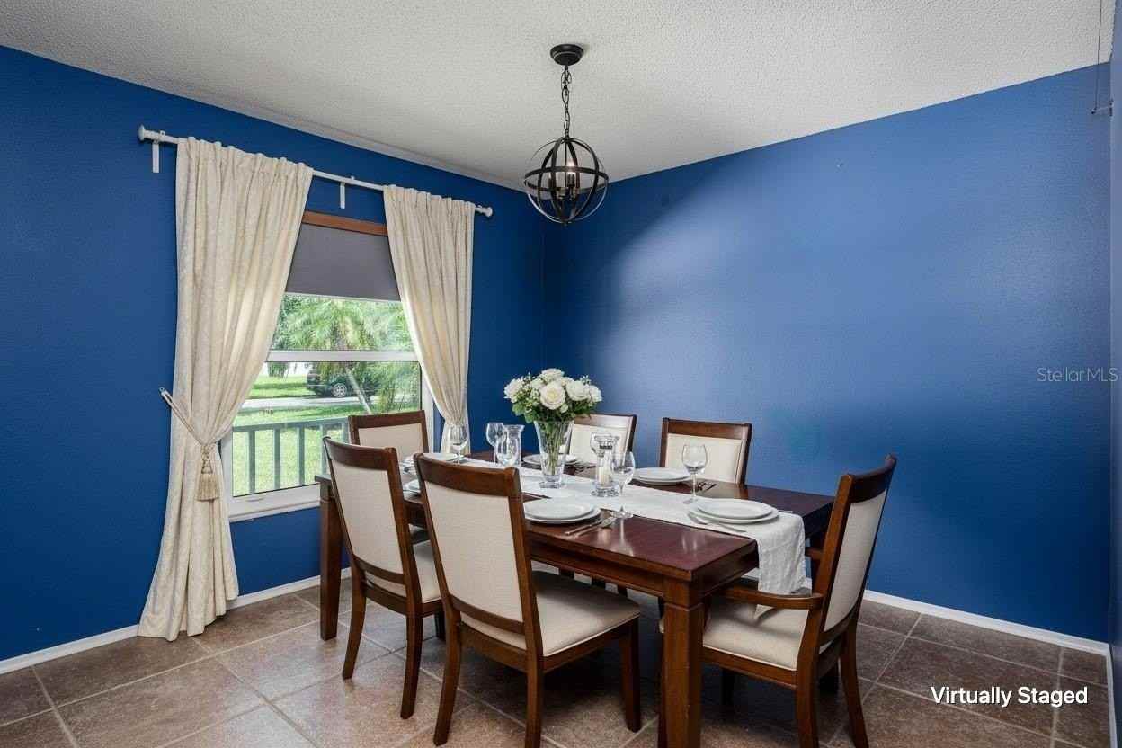 4008 Kingsfield Dr - Photo 6 of 50