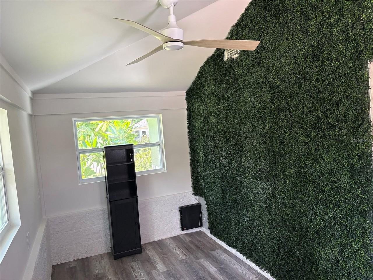 3510 4th Ave W - Photo 2 of 16