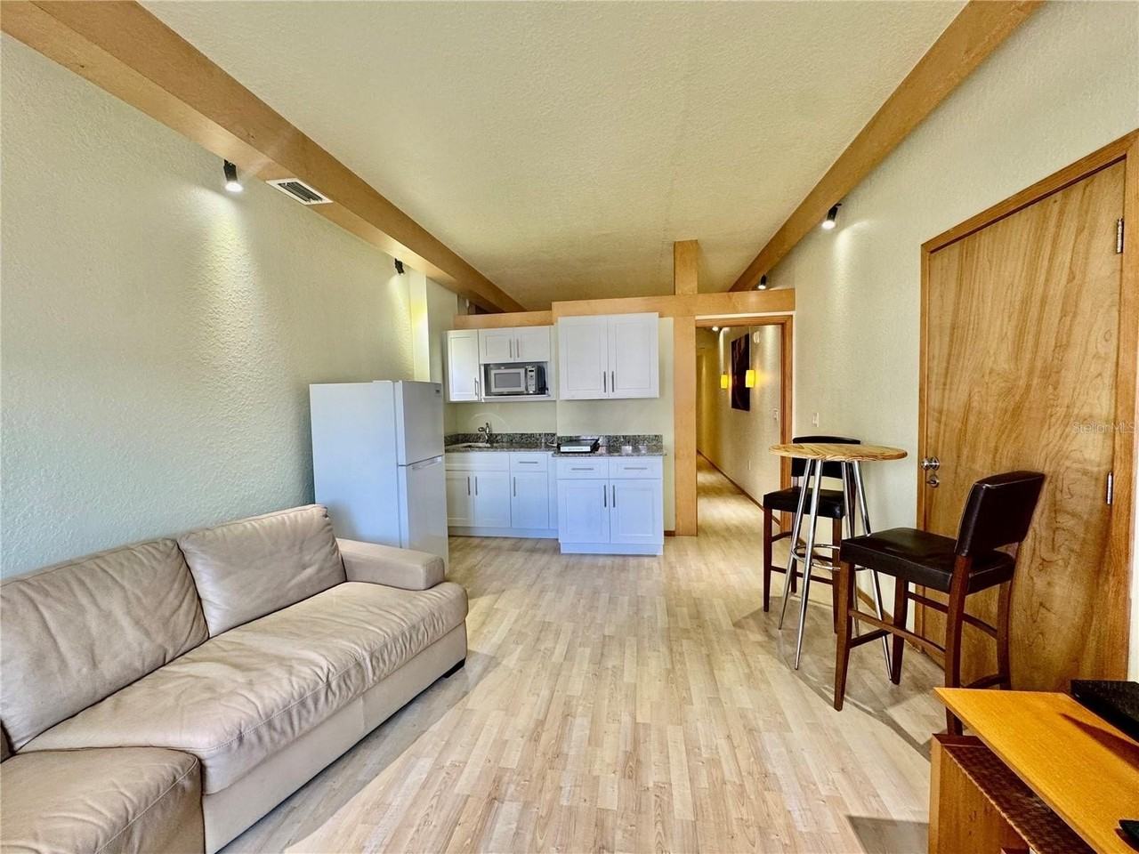 101 Palm Harbor Pkwy #B319 - Photo 2 of 8