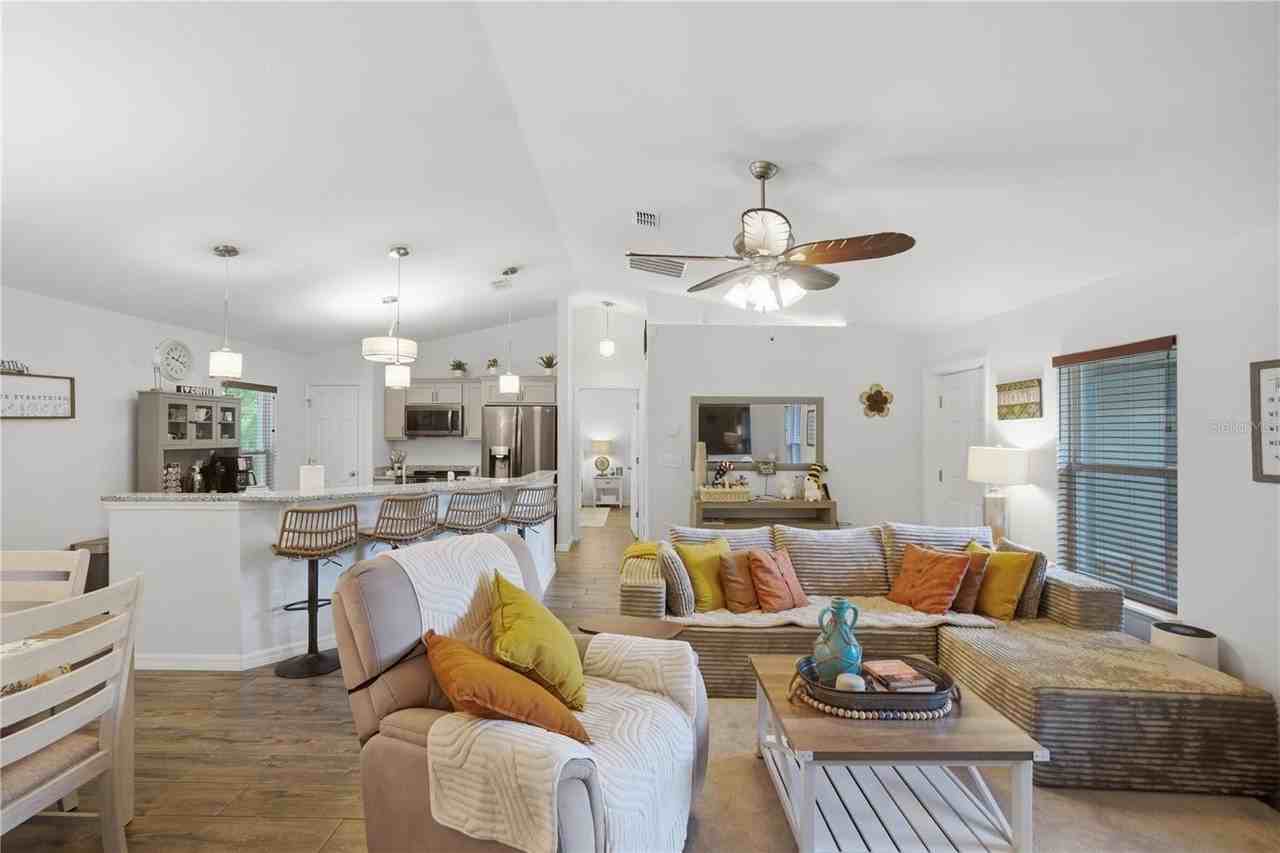 21635 Sw 82nd Loop - Photo 5 of 31