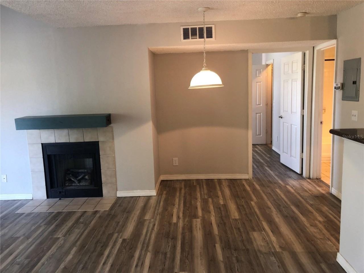 420 Forestway Cir #302 - Photo 7 of 32
