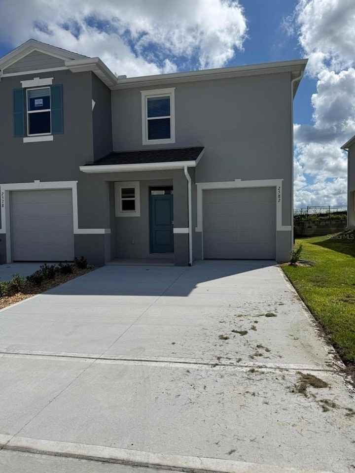 2582 Olympic Ct - Photo 2 of 23