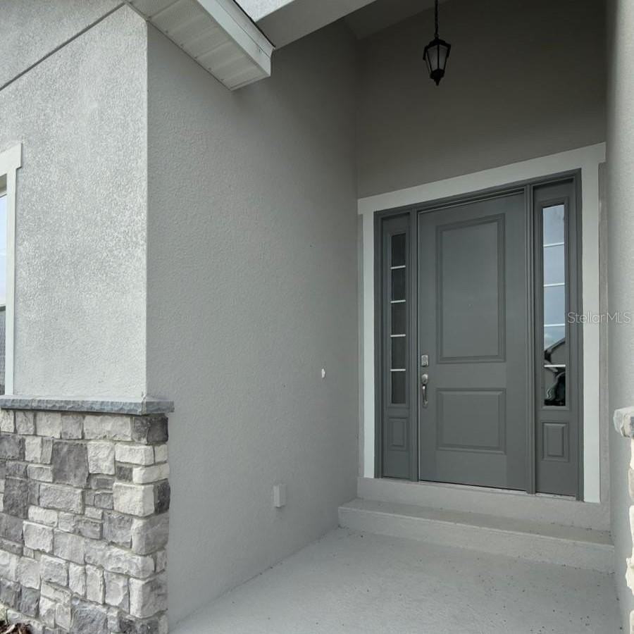 1701 Astrid Rd - Photo 2 of 21