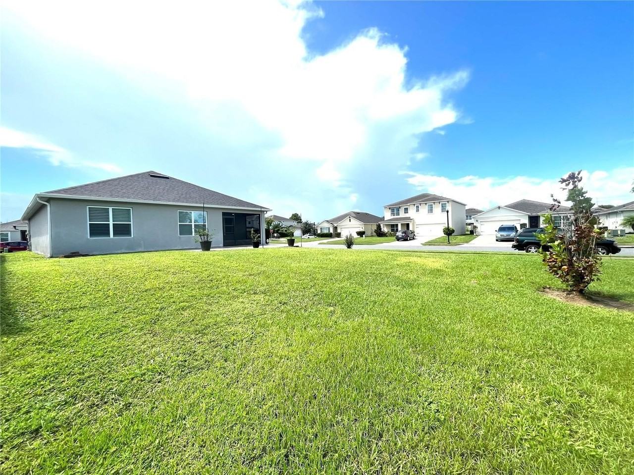 5255 Bracks Landing Dr - Photo 4 of 27