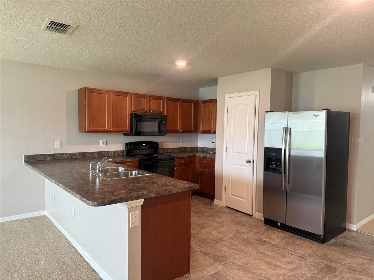 1377 N Platte Ct - Photo 7 of 30