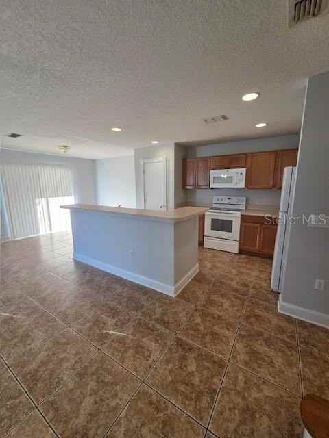 2515 Hassonite St - Photo 4 of 20