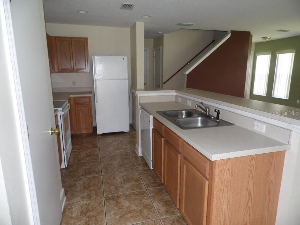 2515 Hassonite St - Photo 6 of 20