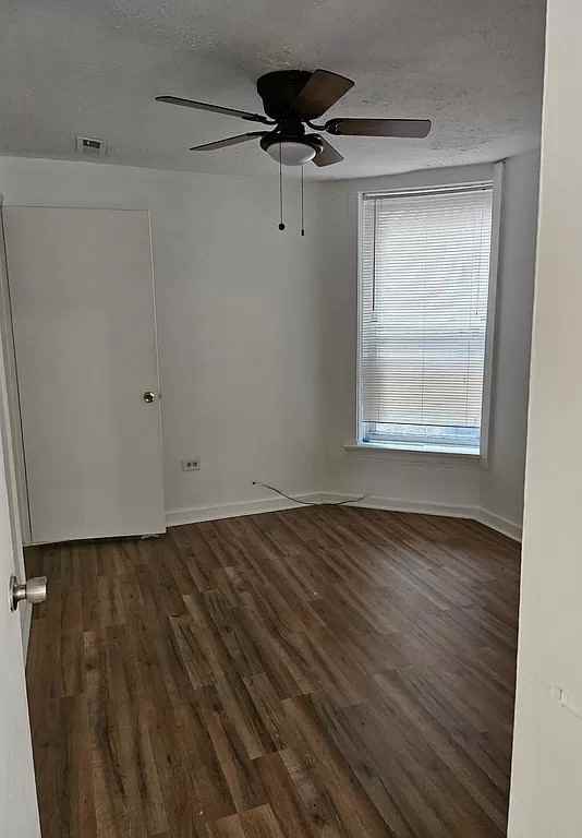 6639 S Perry Ave #2S - Photo 5 of 6