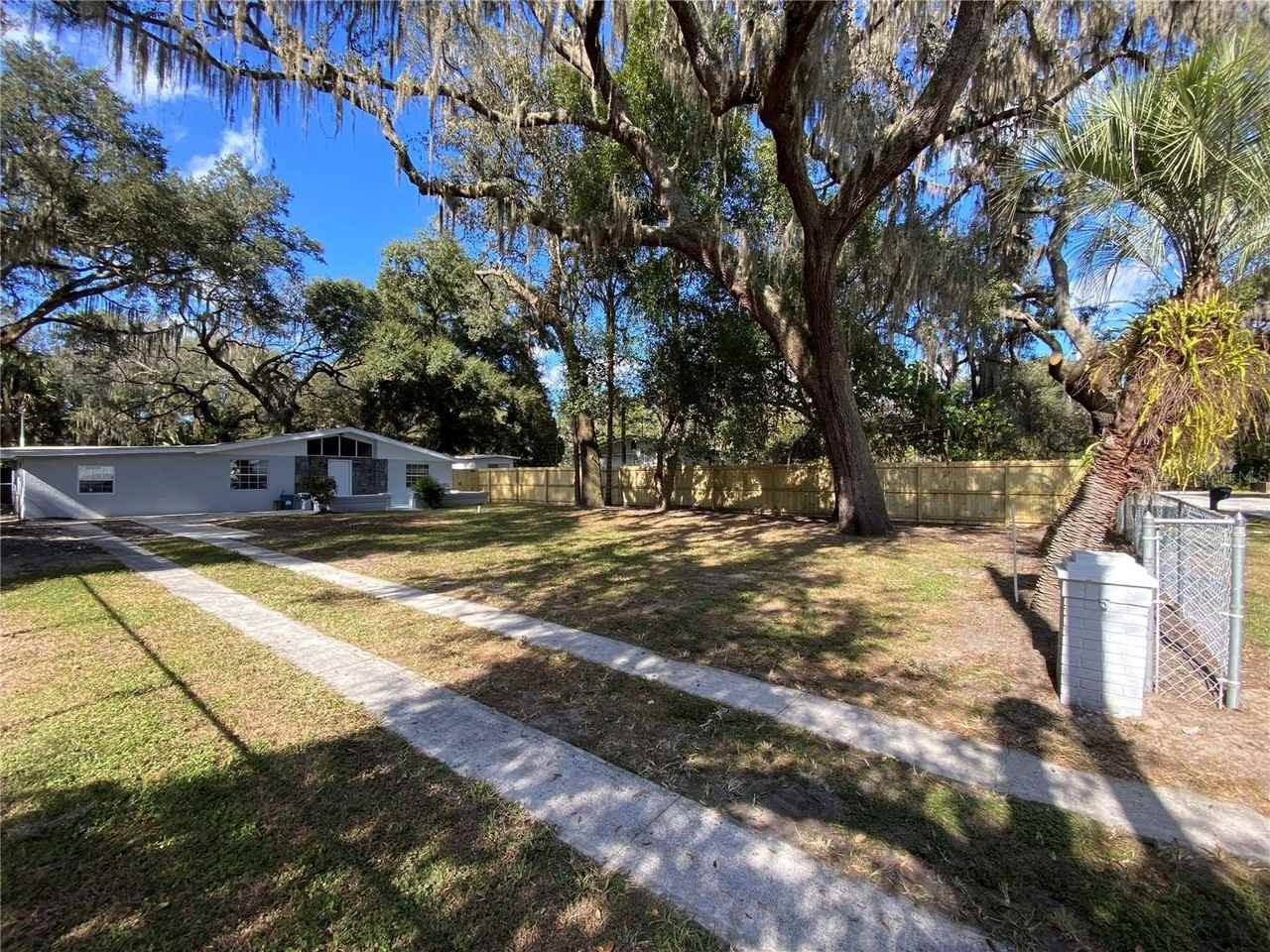 4409 Plum St - Photo 7 of 50