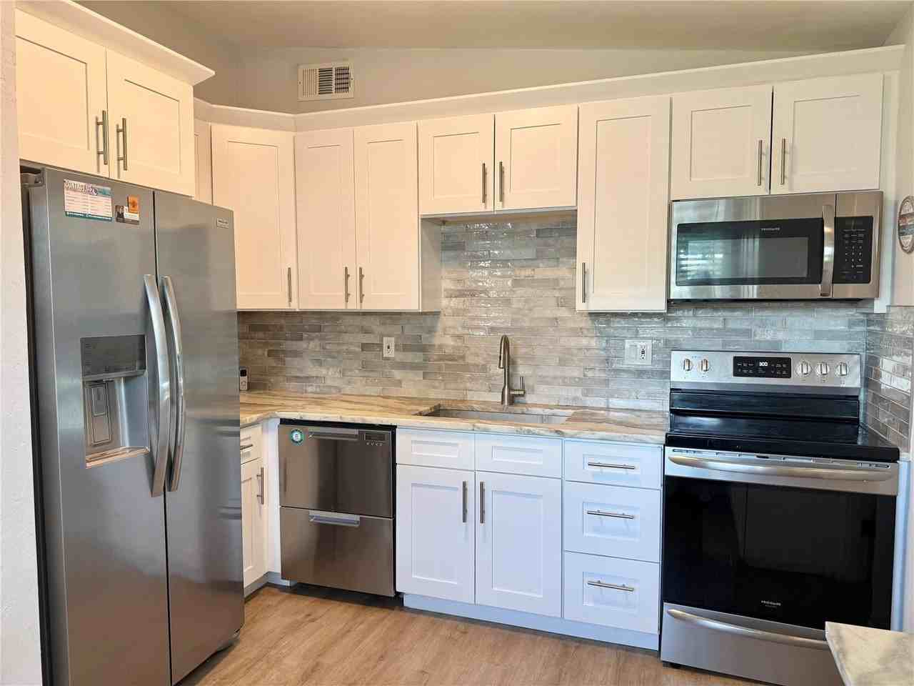 5144 13th Ave S - Photo 3 of 28