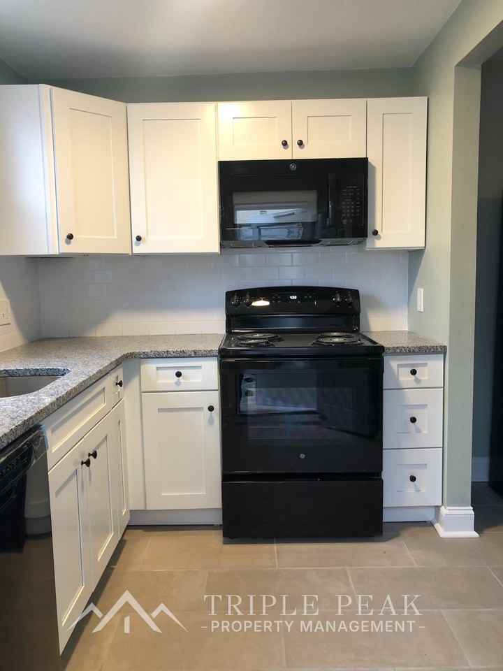 7114 Stockley Rd #1 - Photo 3 of 14