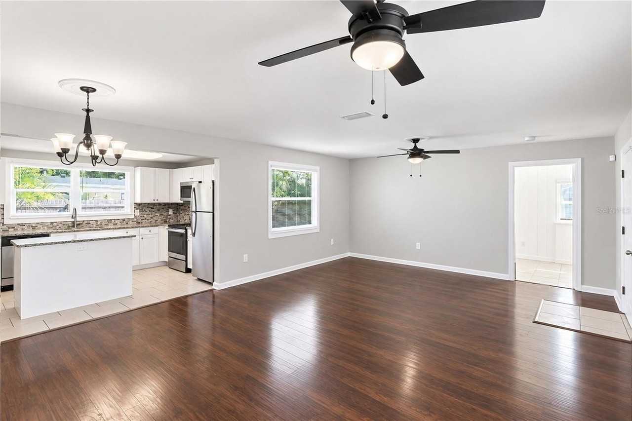 1517 W River Shore Way - Photo 6 of 21