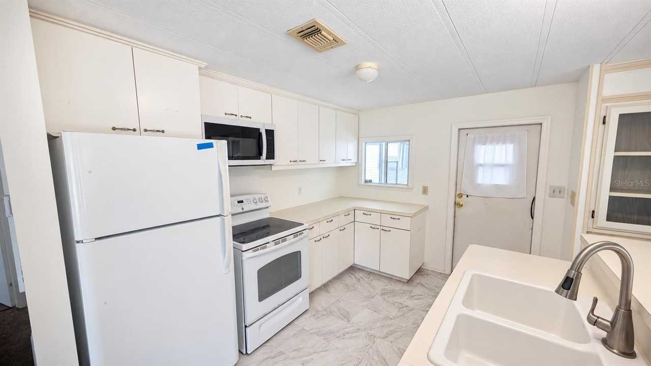 6624 Durian Trl - Photo 3 of 9