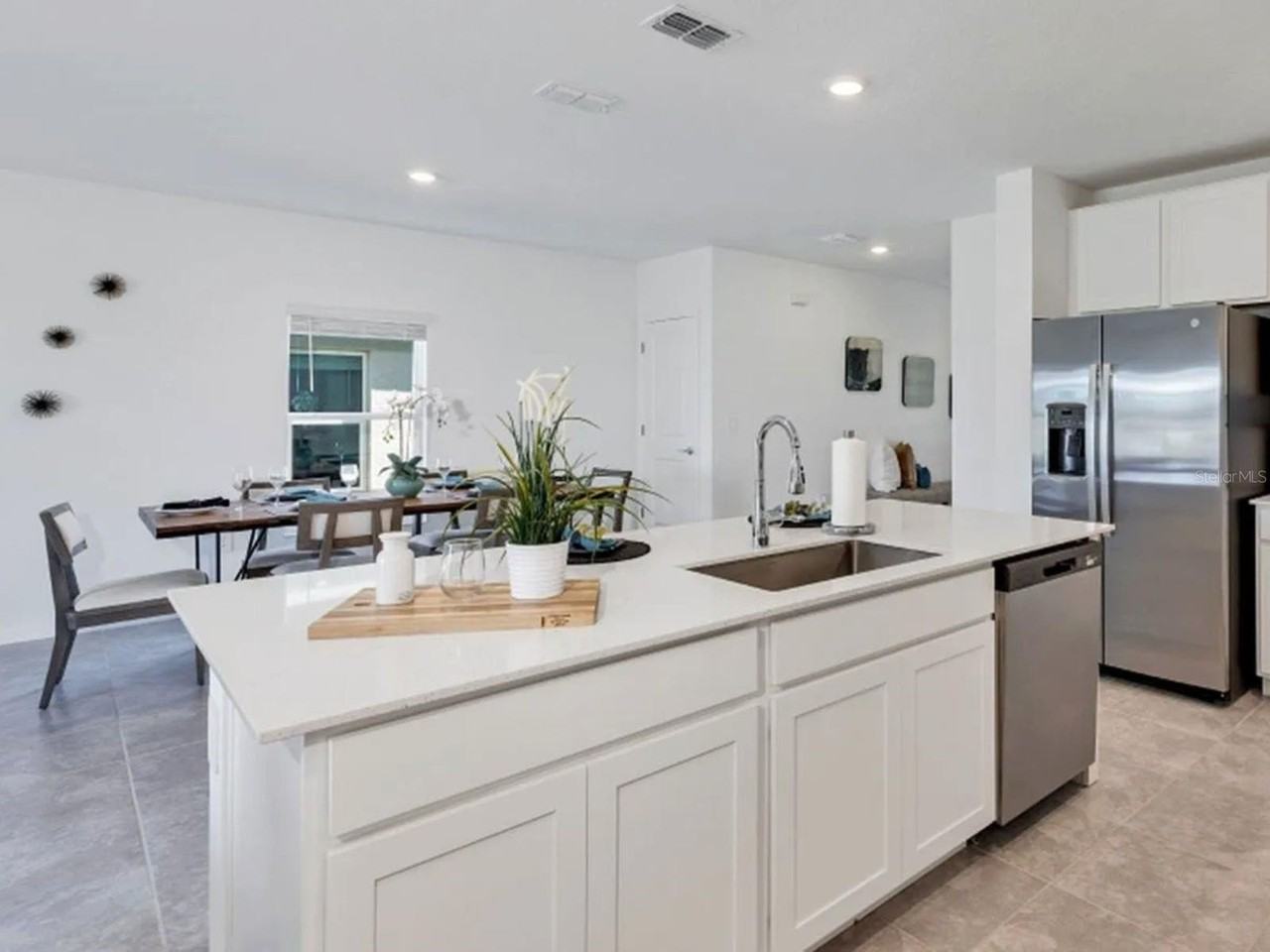 11412 Radiant Shore Loop - Photo 4 of 24