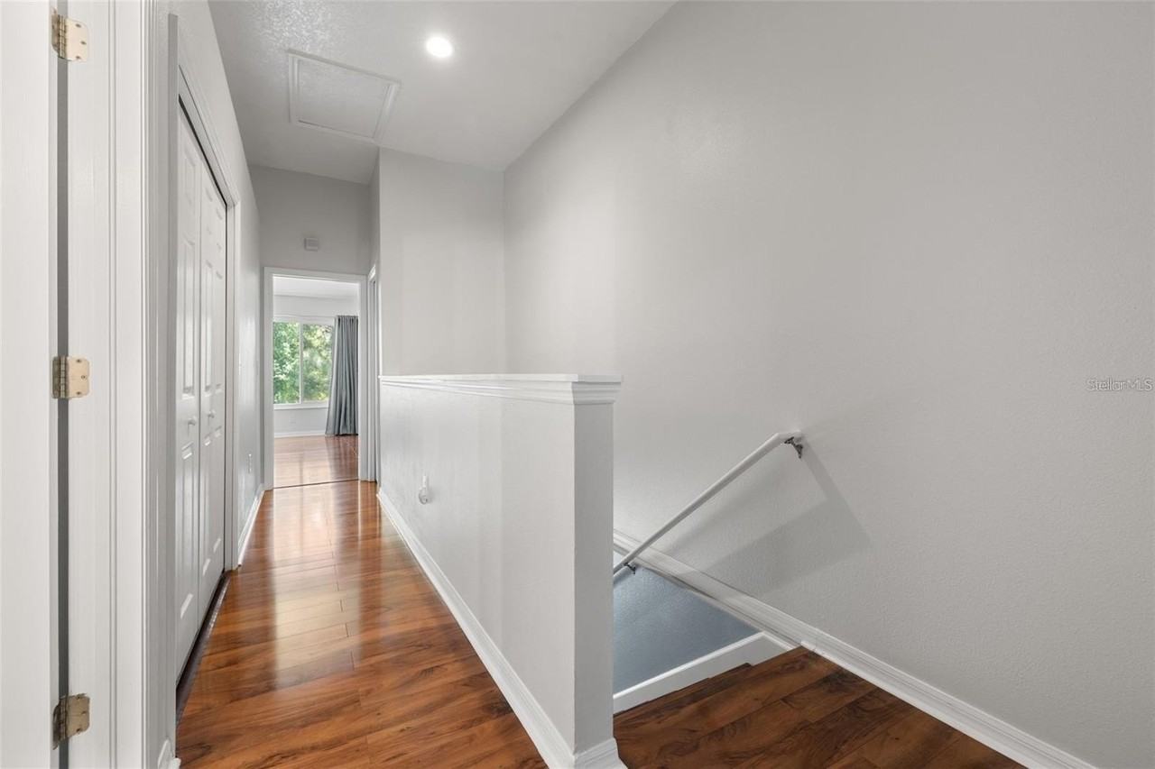 11034 Windsor Place Cir - Photo 7 of 17