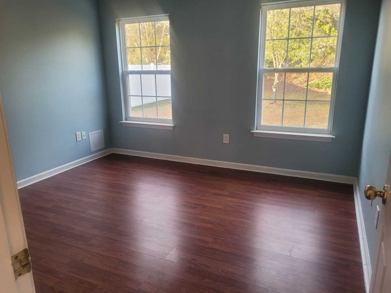 3009 Hollybrooke Dr #NA - Photo 7 of 15