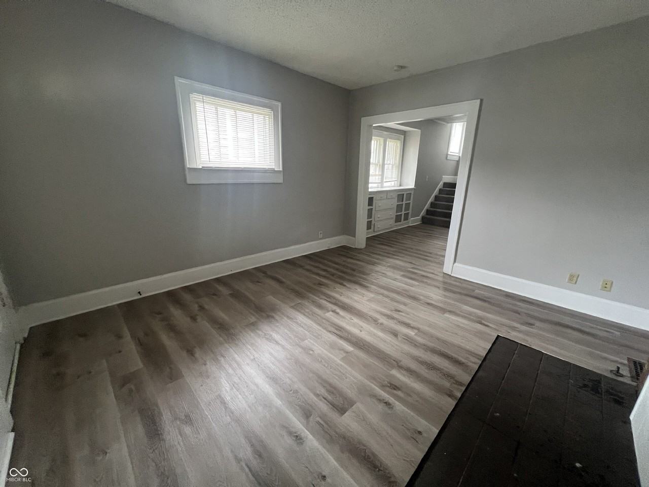 3948 Boulevard Pl - Photo 2 of 21