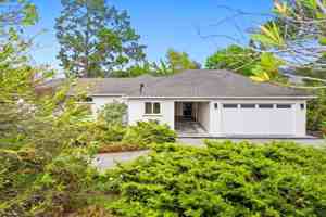 featured image of 1061 Parrott Dr