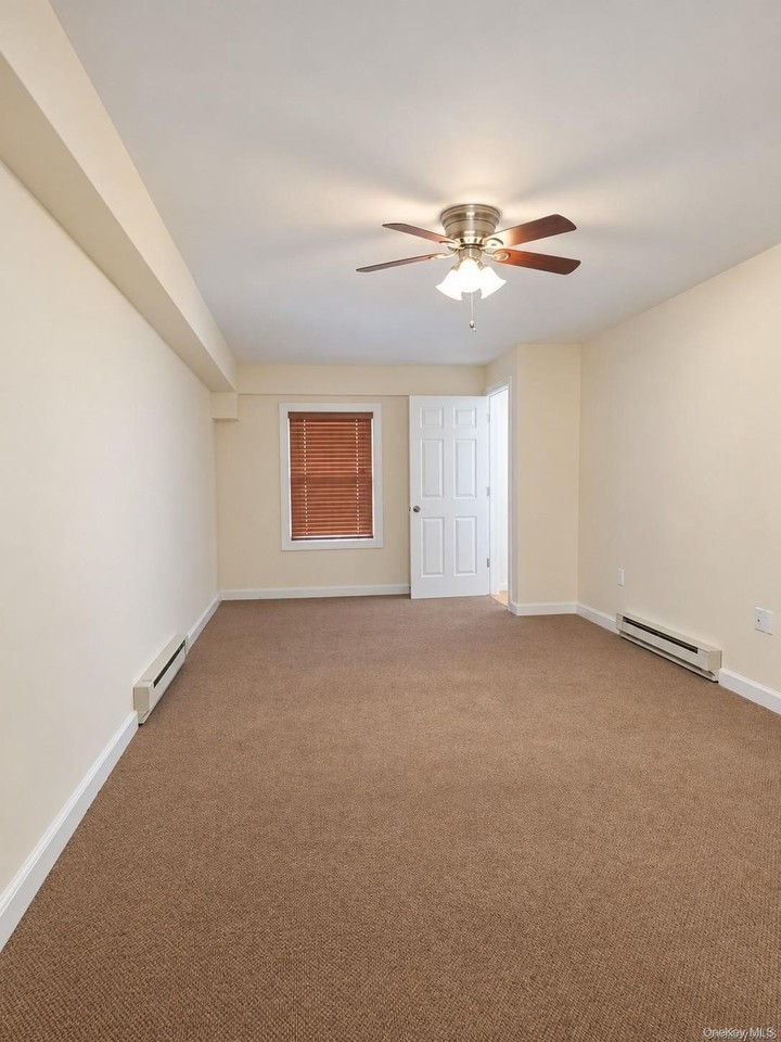 231 Reynolds Rd #11 - Photo 5 of 15