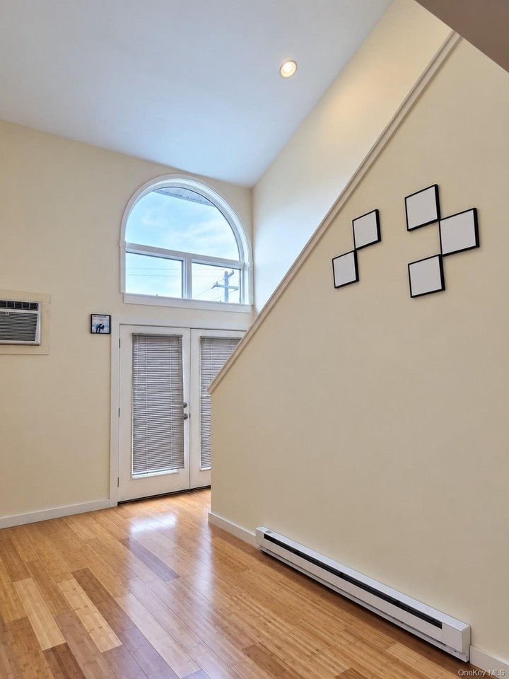 231 Reynolds Rd #11 - Photo 6 of 15