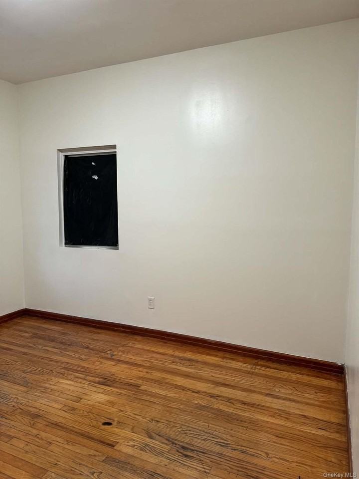 9414 108th Ave - Photo 4 of 4
