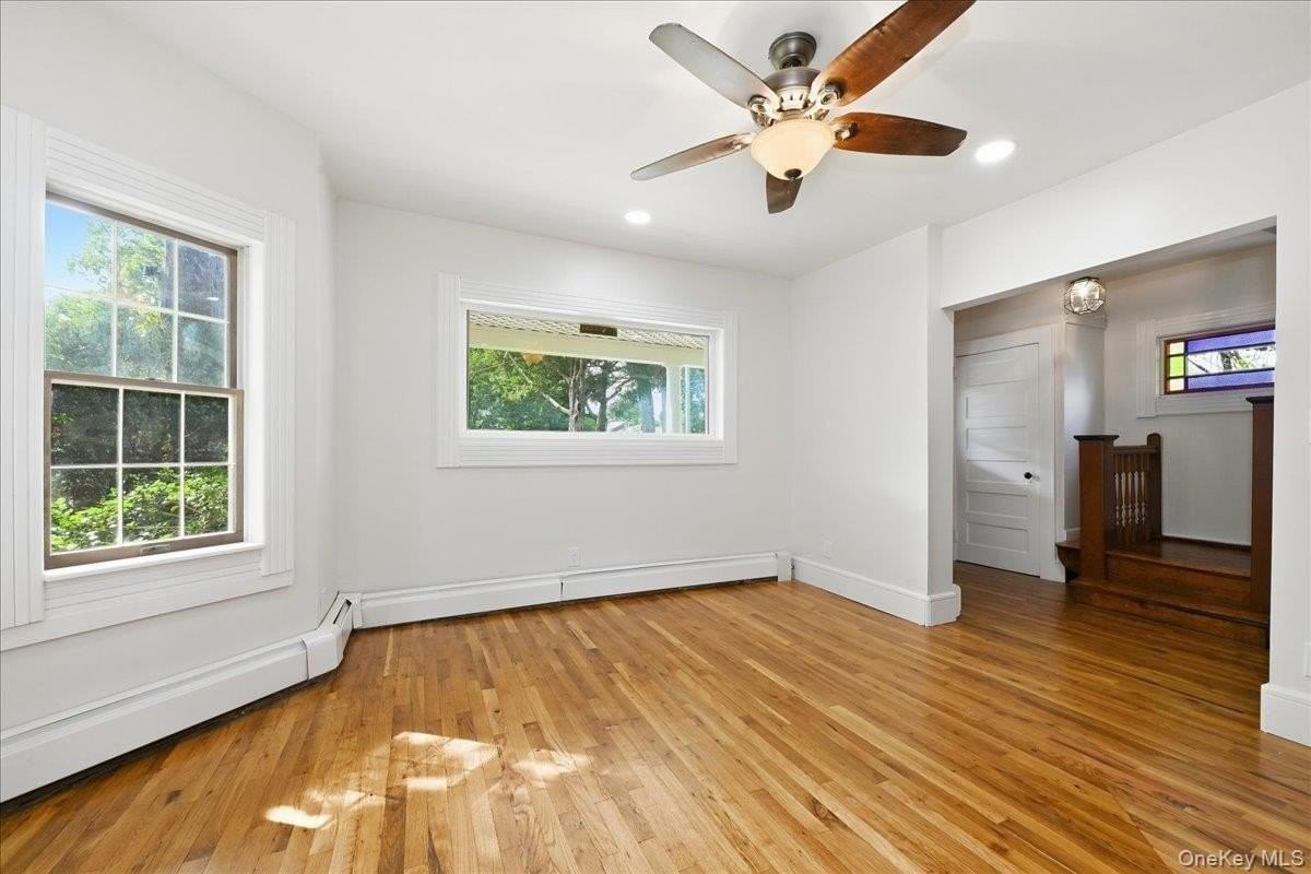 42 Chestnut St - Photo 6 of 22