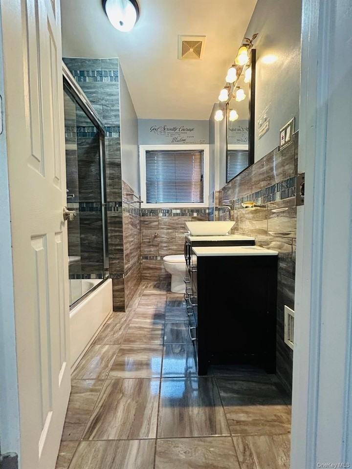 14548 180th St - Photo 5 of 13