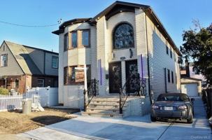 featured image of 13912 111th Ave #2ndFL