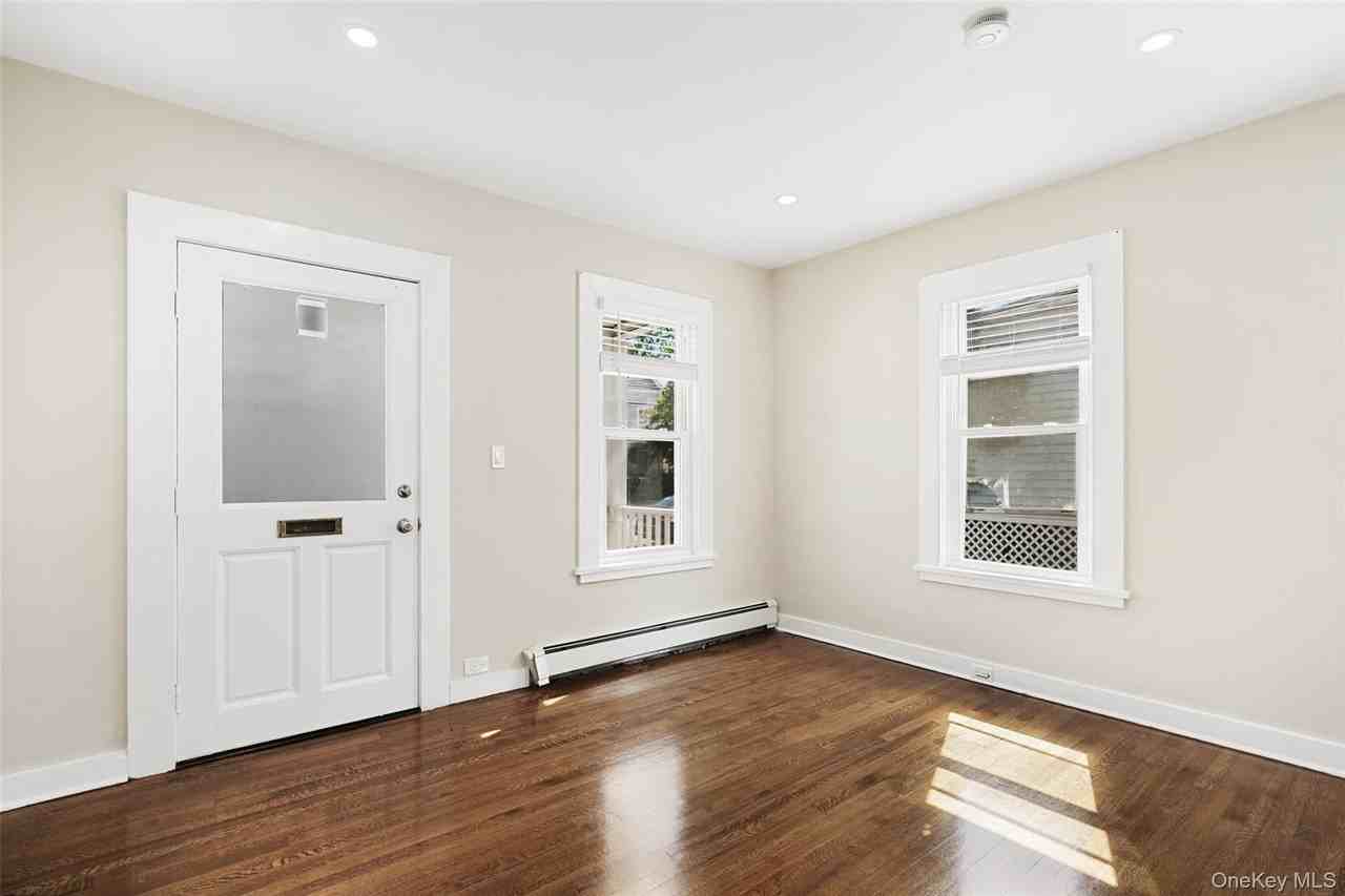 352 Willett Ave #1 - Photo 6 of 18