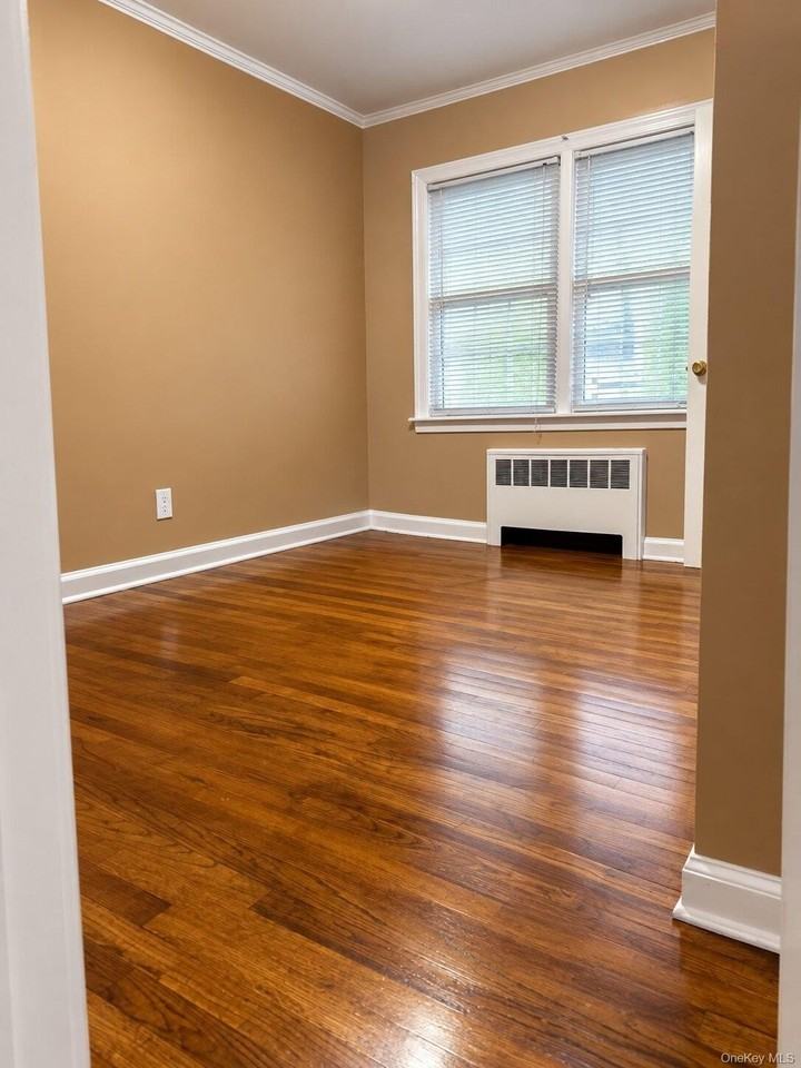 106 Kennedy Ave - Photo 4 of 7