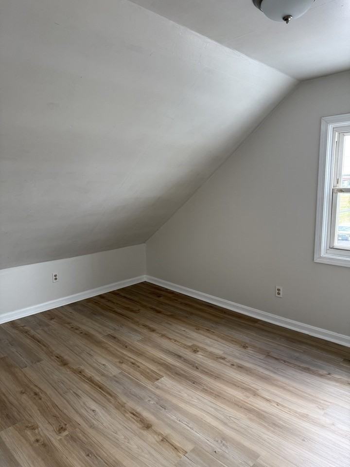 105 George St #3 - Photo 5 of 9