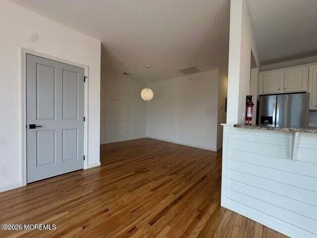 865 Arnold Ave #8 - Photo 3 of 10