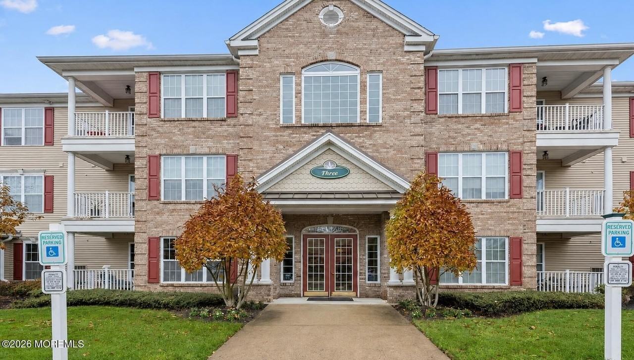 338 Sophee Ln #338 - Photo 2 of 24
