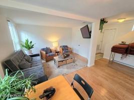 featured image of 1014 5th Ave #REAR
