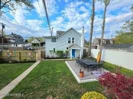 featured image of 1014 5th Ave #REAR