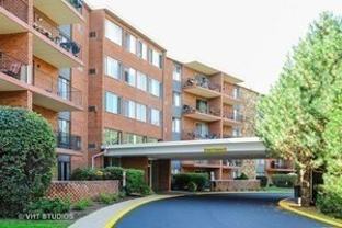 16 E Old Willow Rd #209S - Photo 1 of 1
