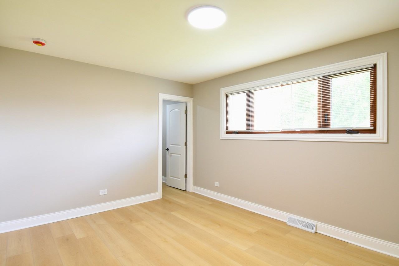 515 N La Londe Ave - Photo 5 of 18