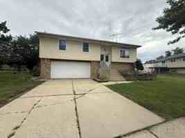featured image of 613 Newberry Dr