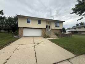 613 Newberry Dr - Photo 1 of 1