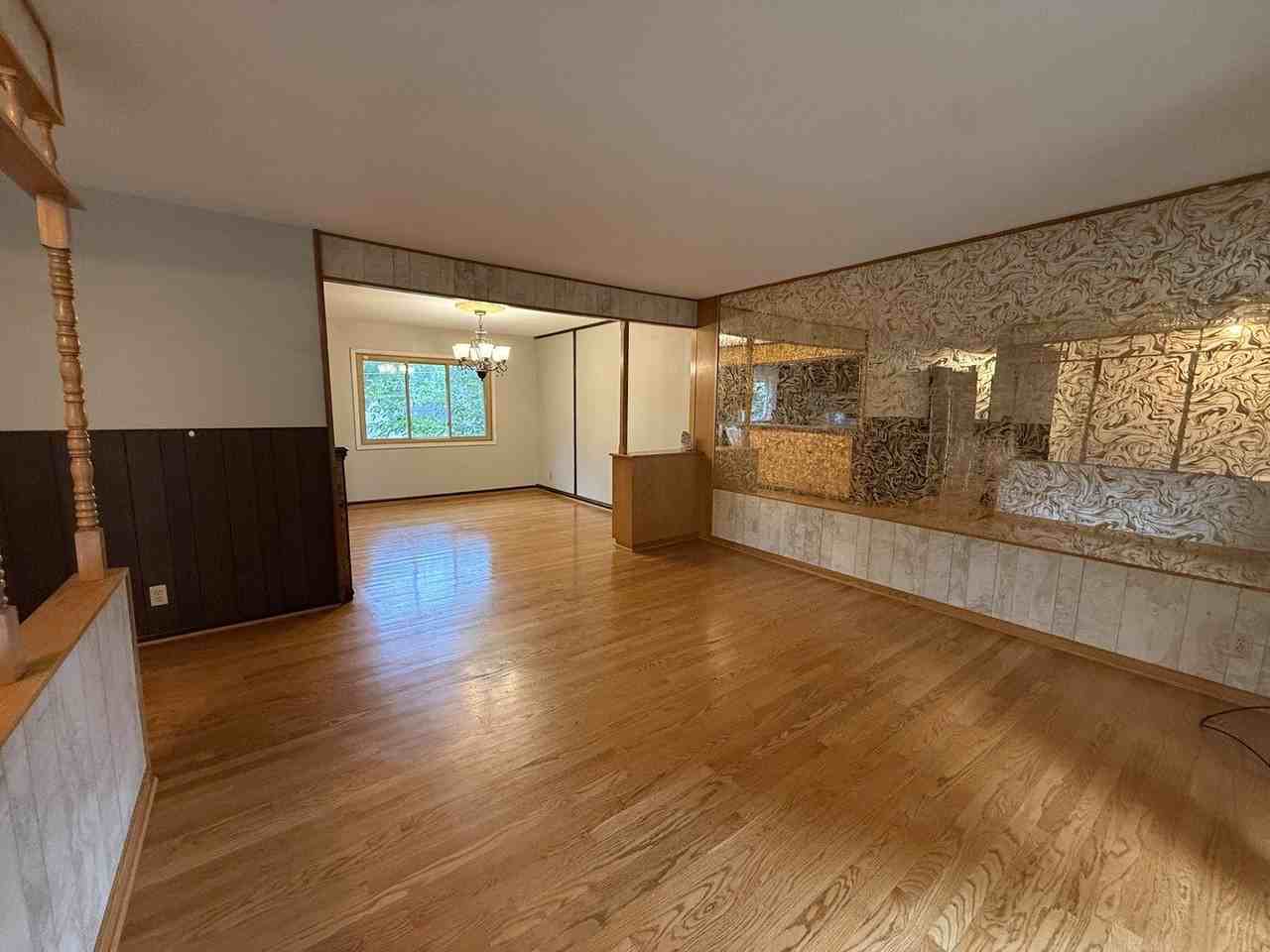 613 Newberry Dr - Photo 3 of 20
