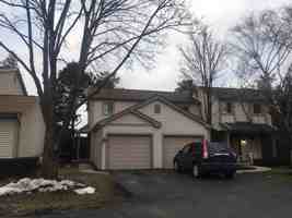 featured image of 330 E Forest Knoll Dr