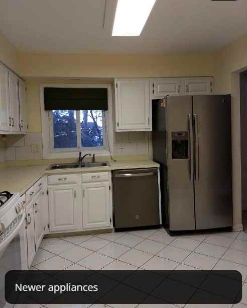 330 E Forest Knoll Dr - Photo 2 of 13
