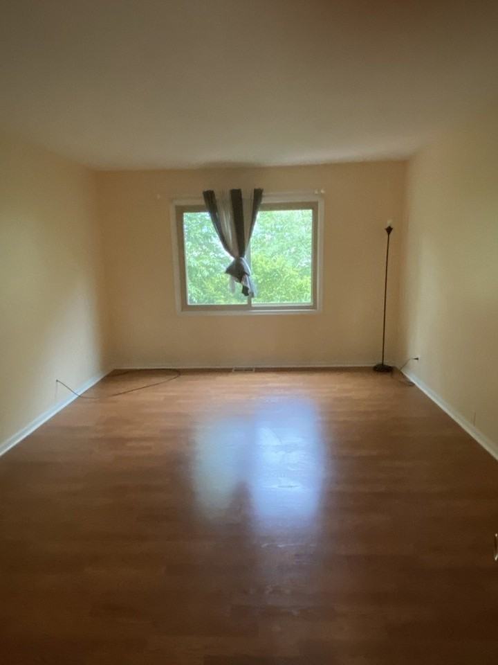 330 E Forest Knoll Dr - Photo 7 of 13