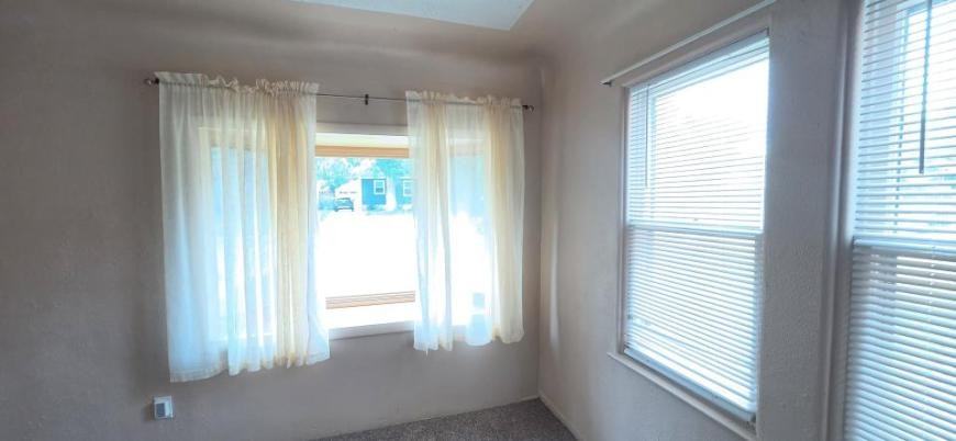 1128 Princeton Ave - Photo 3 of 10